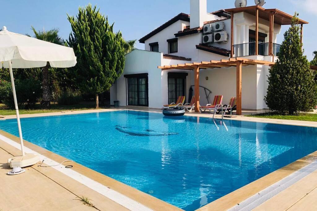 Fun&Sun Two Villas For Big Families 베렉 외부 사진