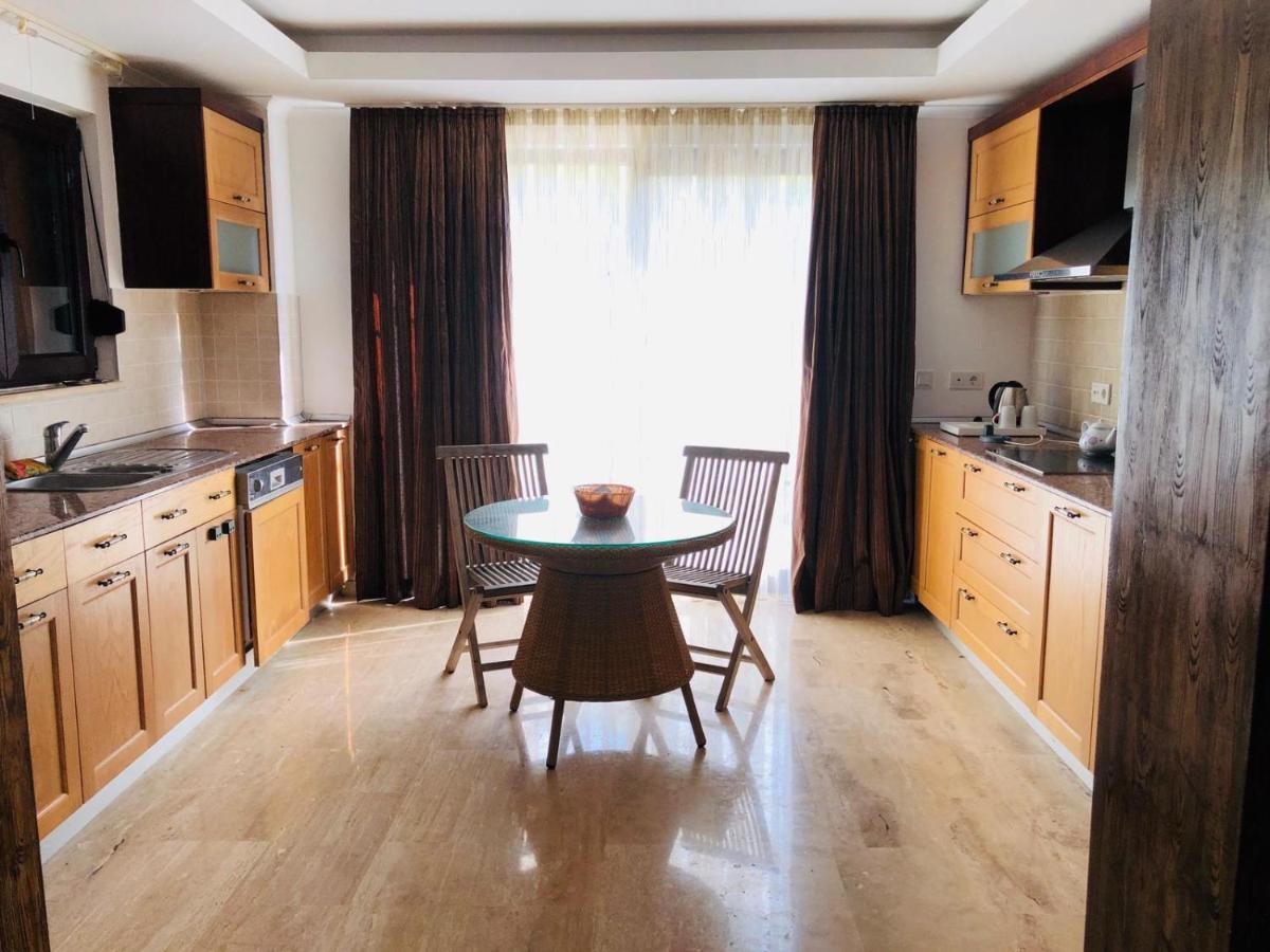 Fun&Sun Two Villas For Big Families 베렉 외부 사진