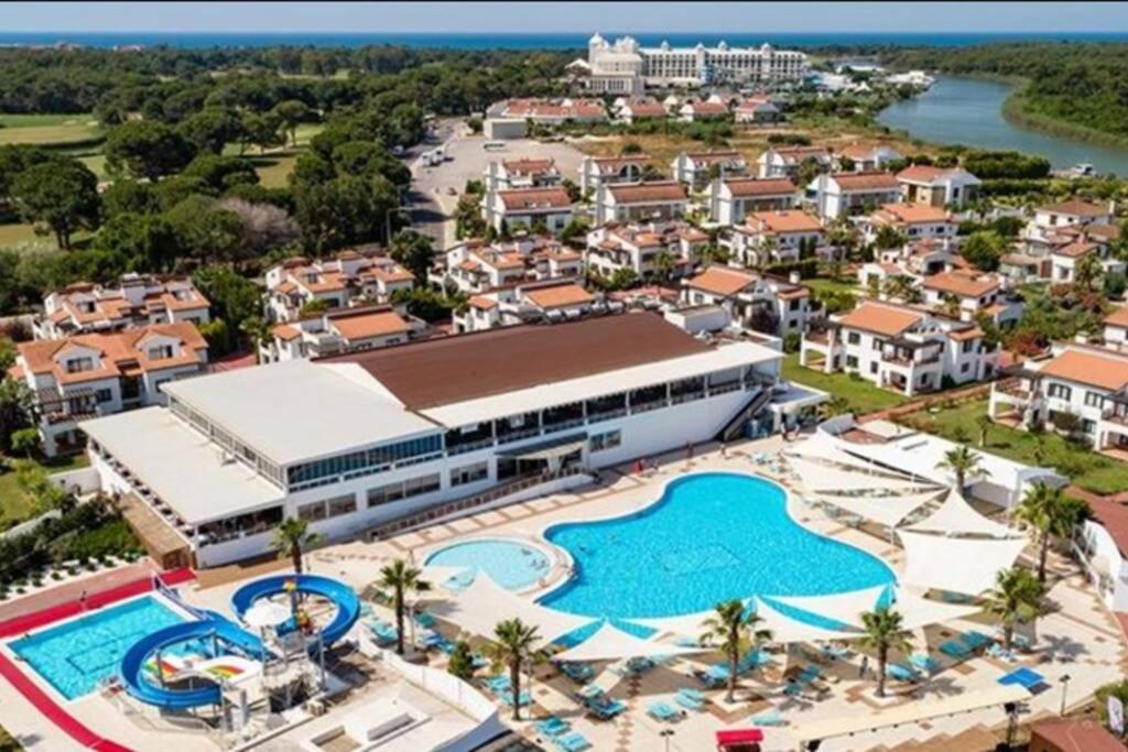 Fun&Sun Two Villas For Big Families 베렉 외부 사진