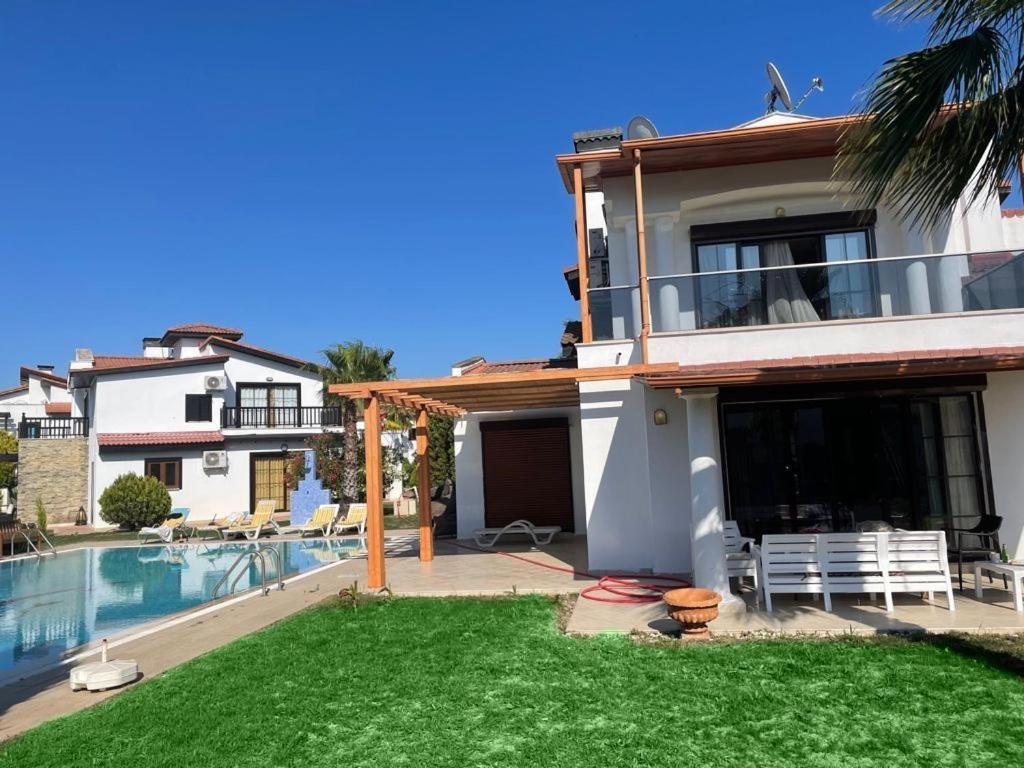 Fun&Sun Two Villas For Big Families 베렉 외부 사진