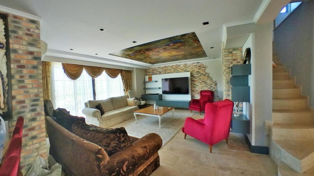 Fun&Sun Two Villas For Big Families 베렉 외부 사진