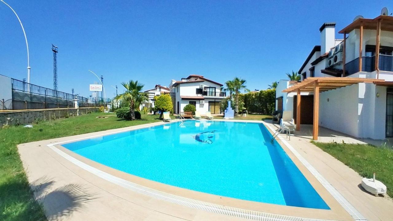 Fun&Sun Two Villas For Big Families 베렉 외부 사진